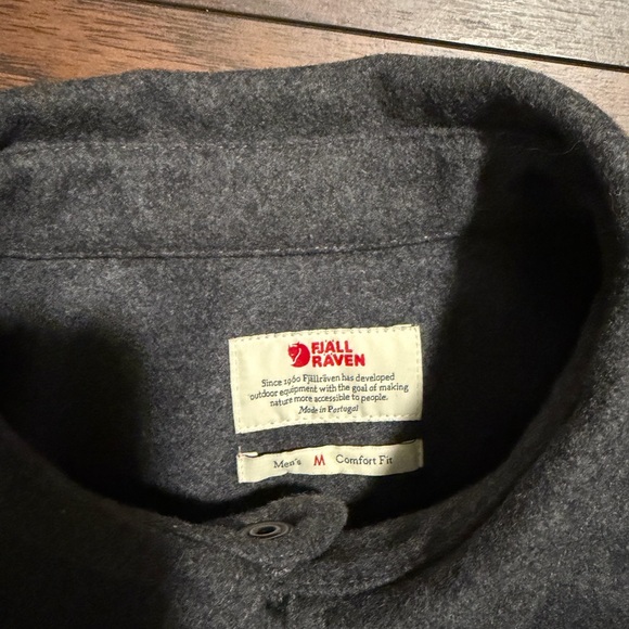 Fjallraven Gray Wool Shirt Jacket - Picture 2 of 3